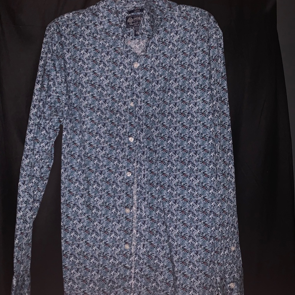 Men’s dress shirt